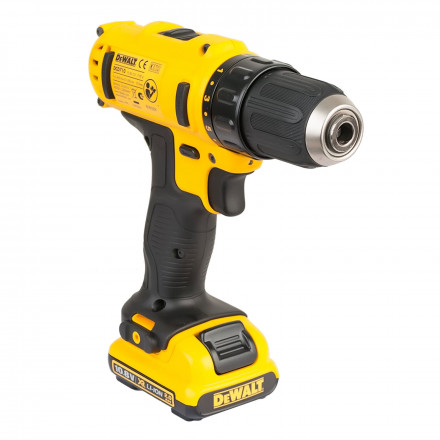 Аккумуляторная дрель-шуруповёрт DeWALT DCD710D2-QW